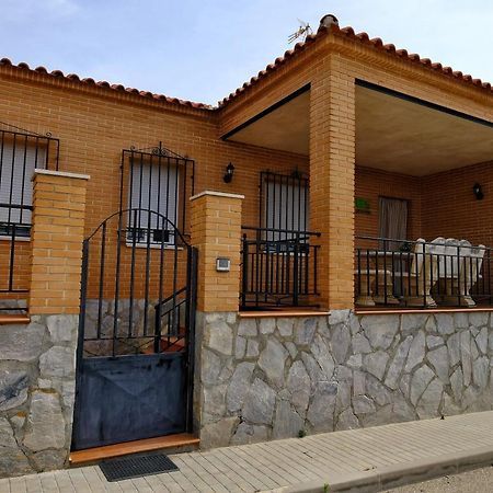 Villa Pozo Hondo Villamuelas 外观 照片